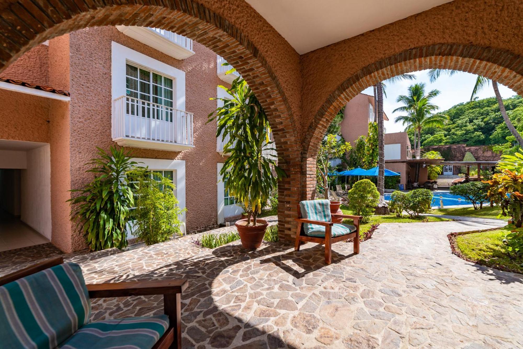 Hotel Castillo Huatulco & Beach Club Santa Cruz Huatulco Exterior foto